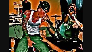 Watch Juicy J Boat Load (Inhale) (Ft. Machine Gun Kelly) video