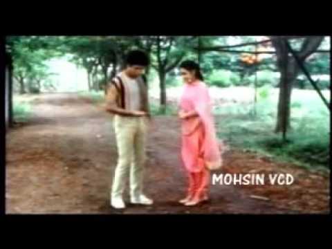 mare pyar ki umar ho itni sanum - Waaris.flv