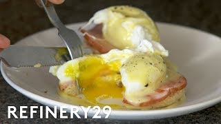 A Pro Chef Makes Eggs Benedict In A Tiny Apartment | Good Chef, Bad Kitchen | Refinery29