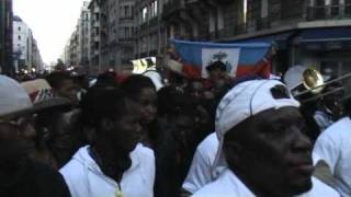 Rasin Ginen - Rara - Carnaval Haitien a Paris 2011