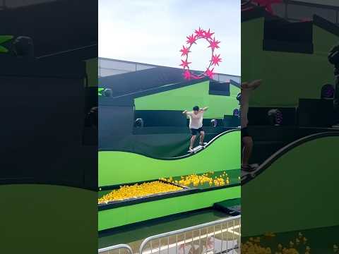 Elijah Ackerly 🎢 full pull and stage dive!