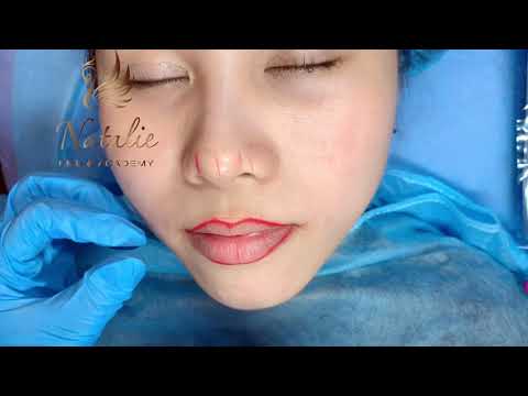Hướng dẫn vẽ khuôn môi bằng cung trong phun xăm thẩm mỹ