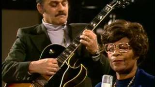 Watch Ella Fitzgerald Gee Baby Aint I Good To You video