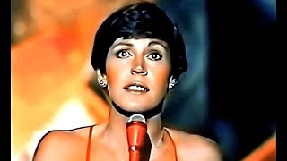 Helen Reddy - You're My World (1977 Hit Single) Cilla Black