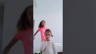 Brincando Com Minha Irmã