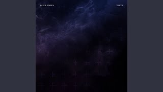 Смотреть клип Tricks