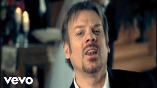 Watch Phil Vassar Love Is A Beautiful Thing video