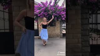 Dilara Kaçmaz Kalcasıyla Retti Yine