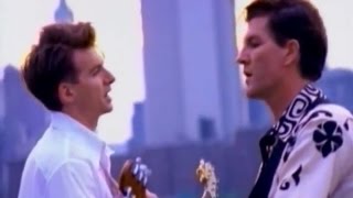 Crowded House - It'S Only Natural
