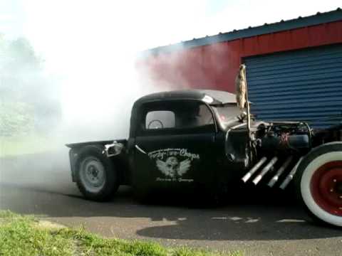 burnout a 1950 f1 ford ratrod truck and a custom built chopper rat bike 