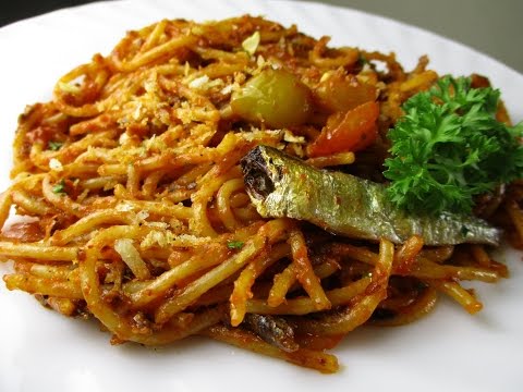 VIDEO : spicy tomato spanish sardines pasta - spicy tomato sardinesspicy tomato sardinespastafullspicy tomato sardinesspicy tomato sardinespastafullrecipe: http://delishph.com/spicy-tomato-sardines-spicy tomato sardinesspicy tomato sardin ...