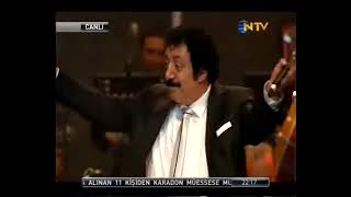 Müslüm Gürses- Paramparça 2010 Dünya Basketbol Şampiyonası Açılışı