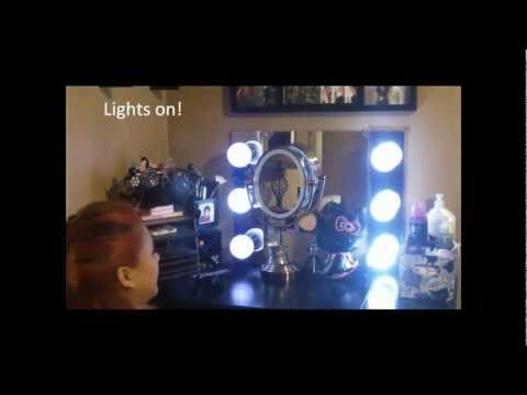 Makeup Vanities on Used To Make Vanity Mirror Mirror Taken From The Inside Of My Vanity