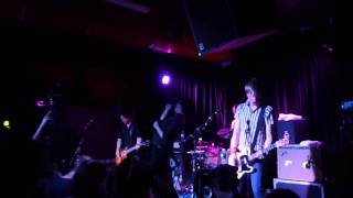 Watch Art Brut St Pauli video