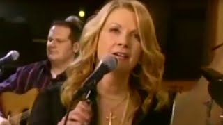 Watch Patty Loveless Dreaming My Dreams With You video
