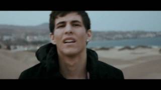 Video I Feel Alone (feat. David Cuello) Danny Romero