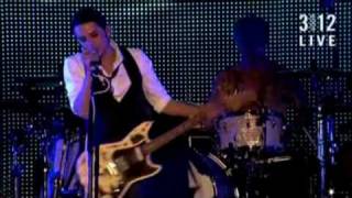 Клип Placebo - The Never-Ending Why (live)