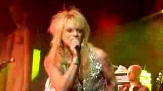 Watch Hanoi Rocks Street Poetry video
