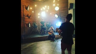 Sophie Lockhart-All Along (Acoustic Music Video)