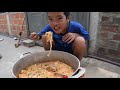 Trẻ Trâu Làm Nồi Mì Cay Khổng Lồ To Nhất Làng Ăn Siêu Sướng | TQ97