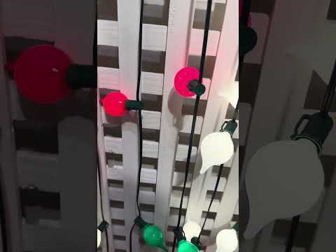 Raz 14' Matte Kismet Red and Green Matte LED String Christmas Lights L4537023 Raz 14' Matte Kismet Red and Green Matte LED String Christmas Lights L4537023