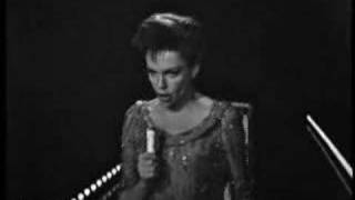 Watch Judy Garland Battle Hymn Of The Republic video