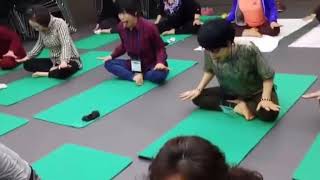 Yoga Jelir Lidah