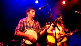 Watch Avett Brothers Paronia In B Major video