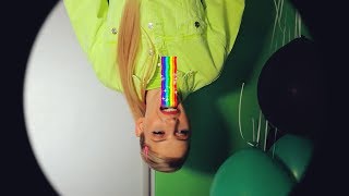 Kaip Žiūrėti Moniqué - Virš Vandens?