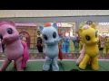 Download My Little Pony mascots dance the Cafeteria Song (Pinkie, Dash & Fluttershy) My Little Pony mascots dance the Cafeteria Song (Pinkie, Dash & Fluttershy)