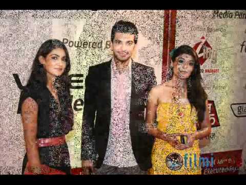 sawali saloni teri jheel si aankhein.....paki girls - YouTube...