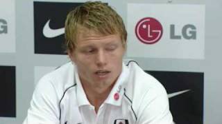 eDE-AUa-gKg Video Image