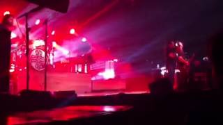 Watch Eli Young Band Level video