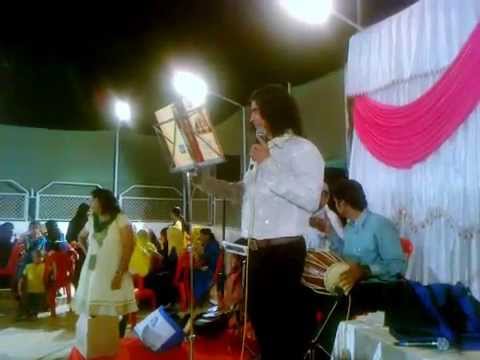 SINGER MINTU MUKHERJEE singing Chandi jaisa Rang hai tera..