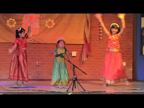 Aggobai Dhaggobai -Sarvjanik Ganesh Utsav Netherlands HD 1080p...