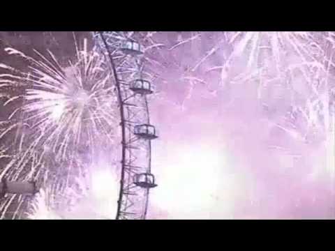London#39;s spectacular midnight fireworks display, welcoming in 2009. fireworks display in london. London#39;s spectacular midnight fireworks display, welcoming in 2009.