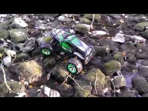 traxxas Summit 1/10 Crawling Simferopol Voroncovskiy park