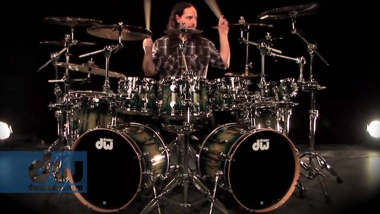 Derek Roddy Plays DW Collector's Series Drums - YouTube