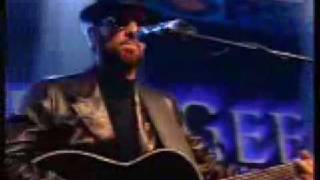 Watch Bee Gees Man In The Middle video