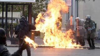 Video Molotov Camarada Kalashnikov