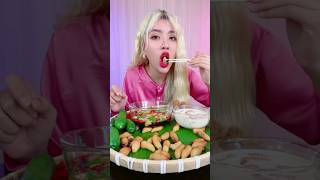 Eat Coconut Worms Vang Tv
