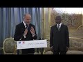 Remise des insignes de la Légion d'Honneur à Kofi Annan (02.05.13)