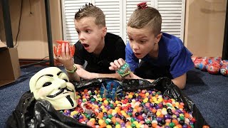 GM Sent Mystery Box with Hexbugs Inside!