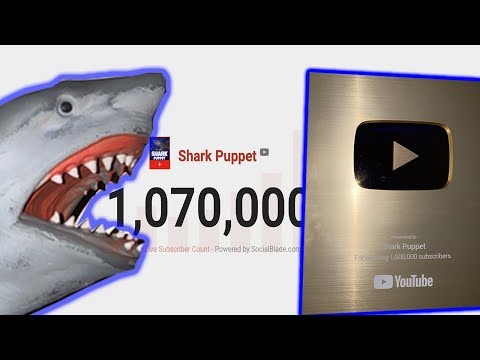 SHARK PUPPET UNBOXING 1MILLION YOUTUBE GOLD PLAQUE!!!!!