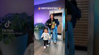 Kimberly Loaiza Y Su Hija Kima Perriando Duro