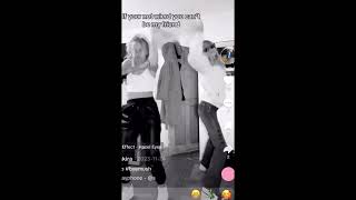 Two Blondes Twerking In Jeans
