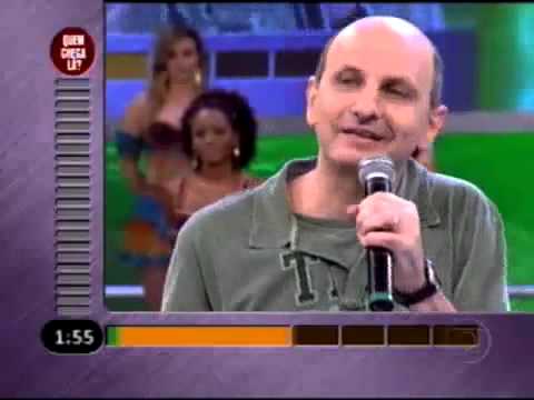 Dublador de mordecai em domingão