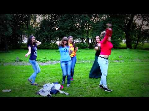 Скачать песню с женщиной я танцую