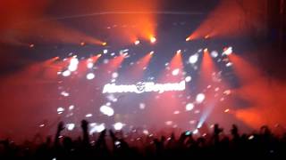Watch Above Beyond Let Go video