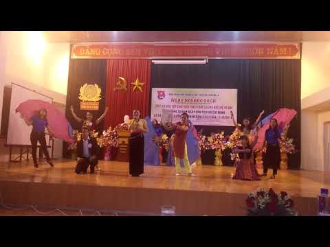 Phần thi Giới thiệu sách của Đoàn thanh niên Sở Văn hóa tỉnh Sơn La